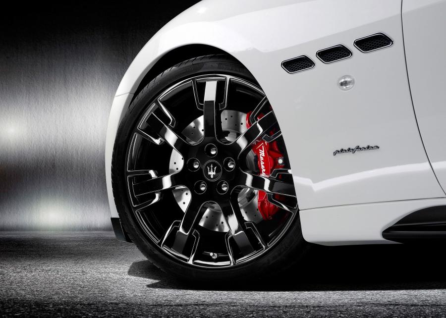  Maserati GranTurismo S MC Sport Line 2009 года  (фото 74 из 78)